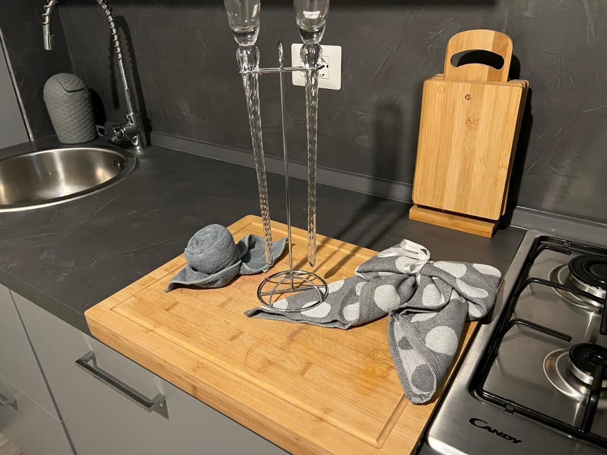 Casa Di Afi, Perfect For 4 - Kitchen - Parking - Netflix Apartment Arona Luaran gambar